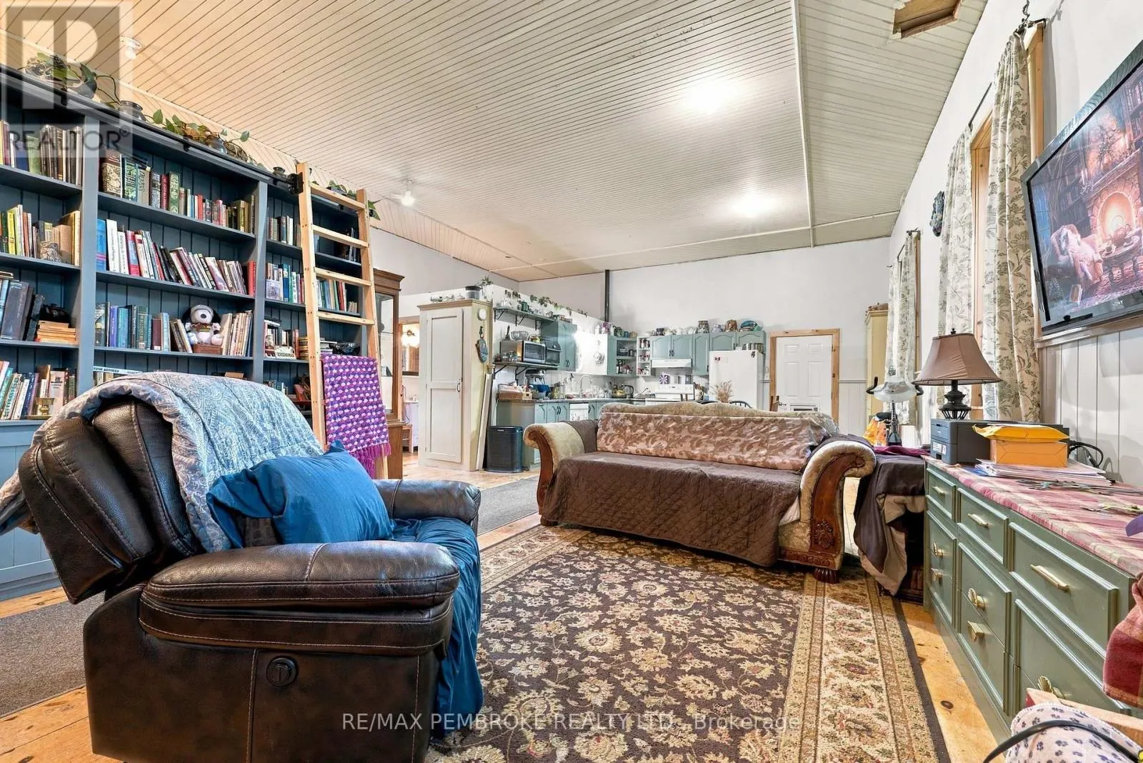1279 FOY ROAD