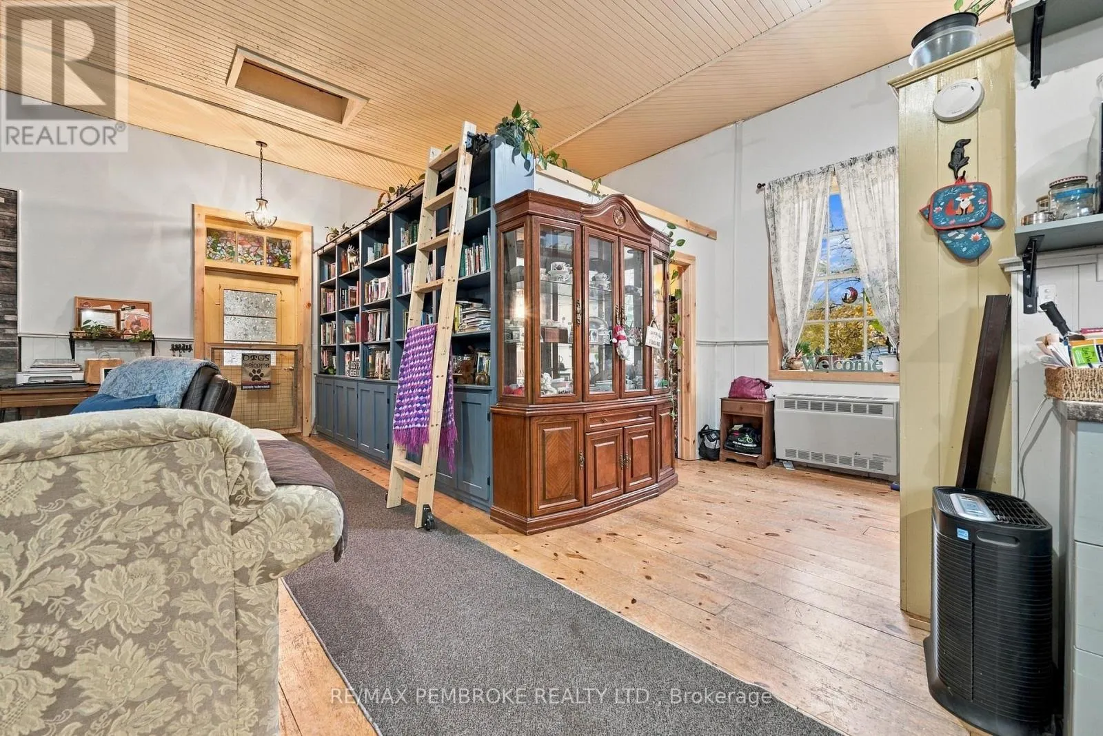 1279 FOY ROAD