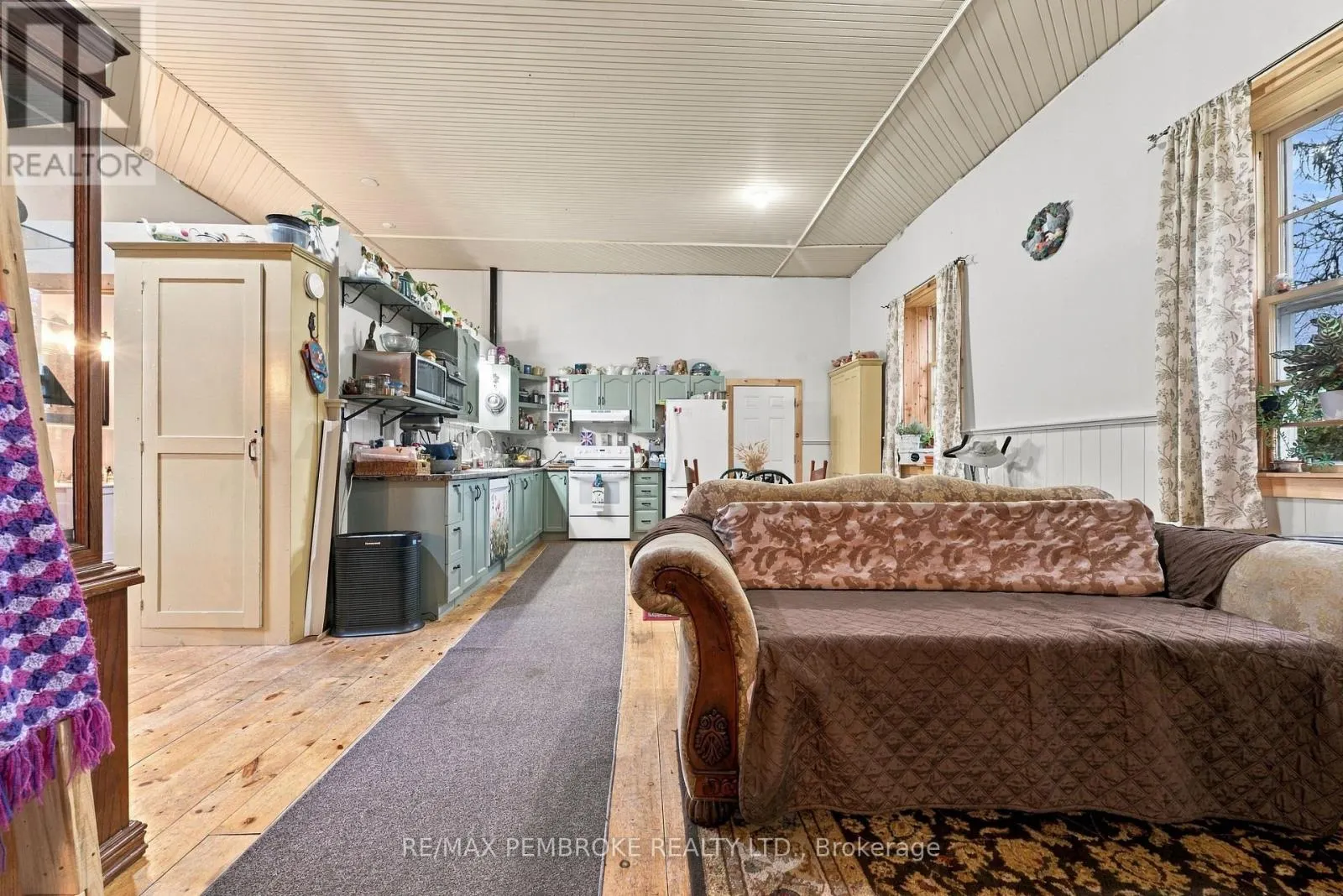 1279 FOY ROAD