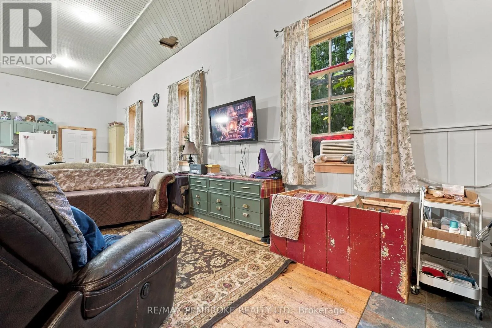1279 FOY ROAD