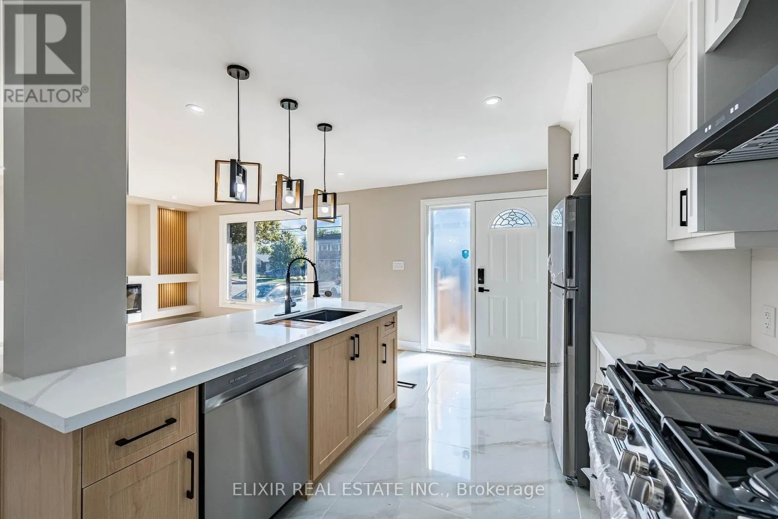 UPPER - 135 NUGENT DRIVE