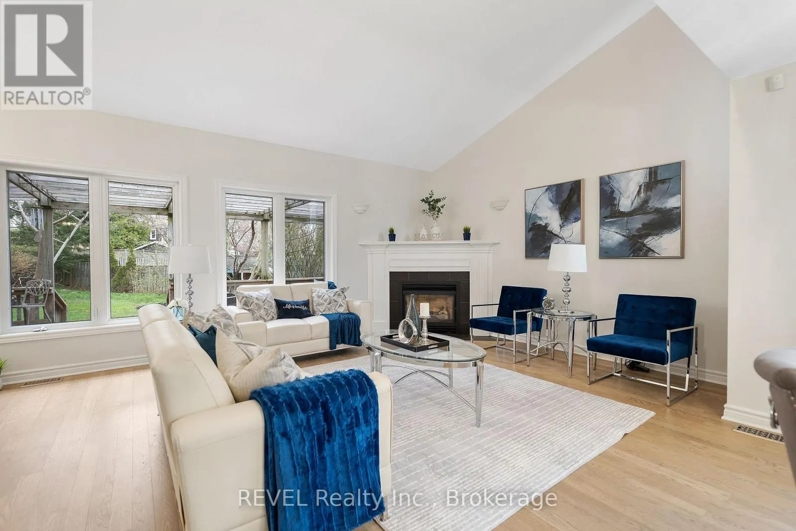 6839 IMPERIAL COURT
