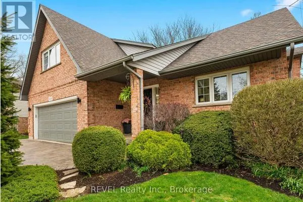 6839 IMPERIAL COURT