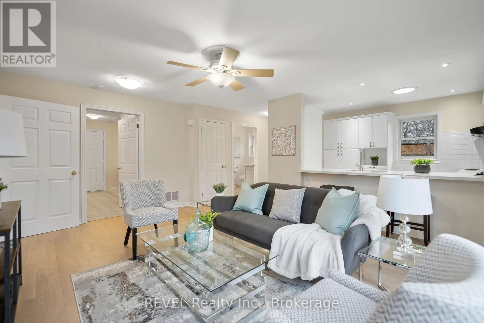 6839 IMPERIAL COURT