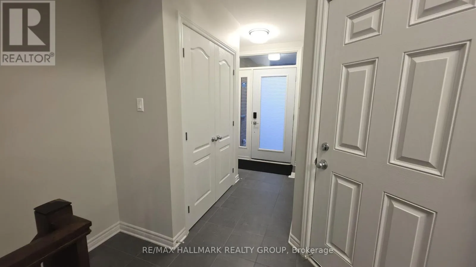 62 MANDEVILLA CRESCENT
