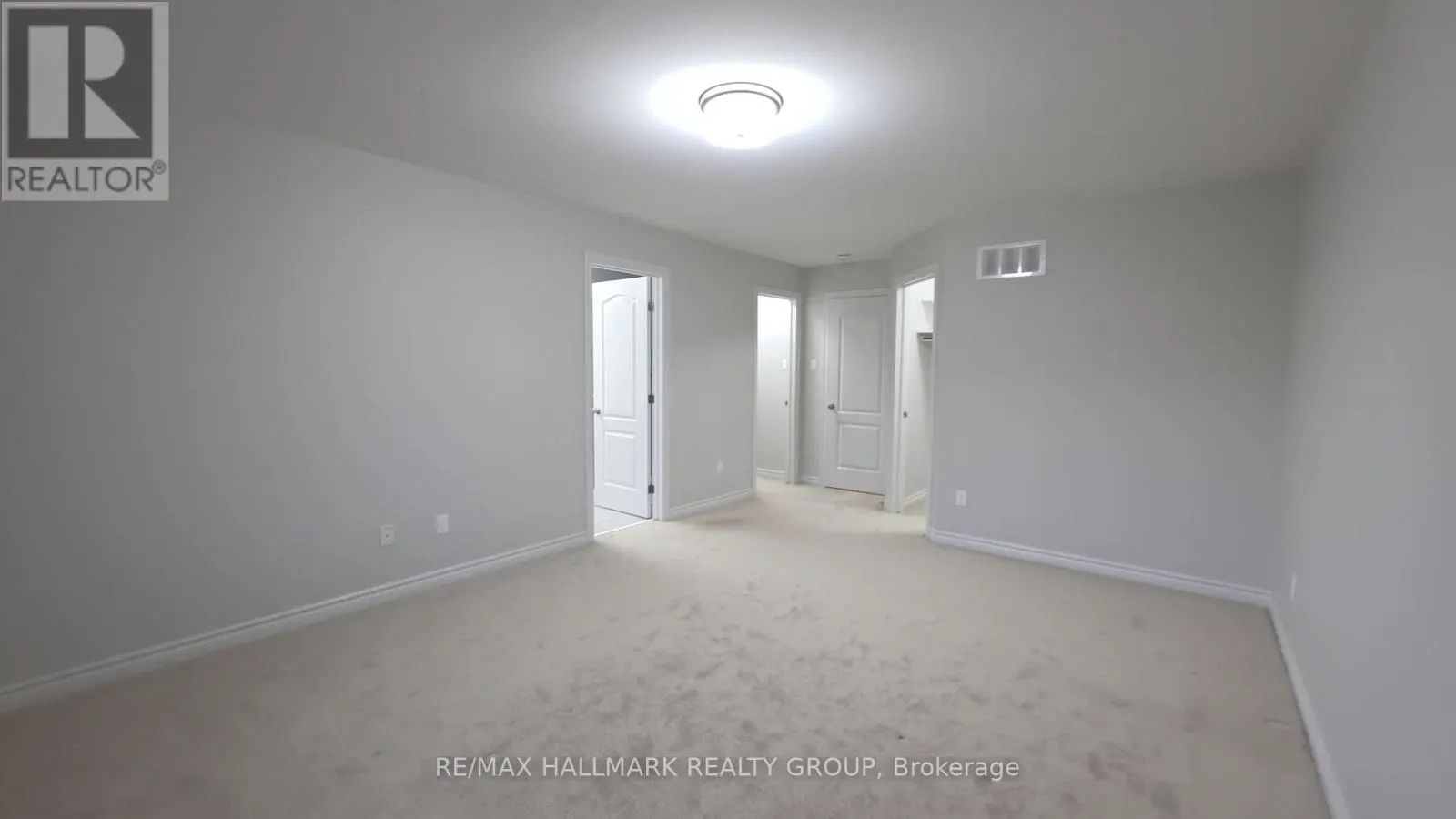 62 MANDEVILLA CRESCENT