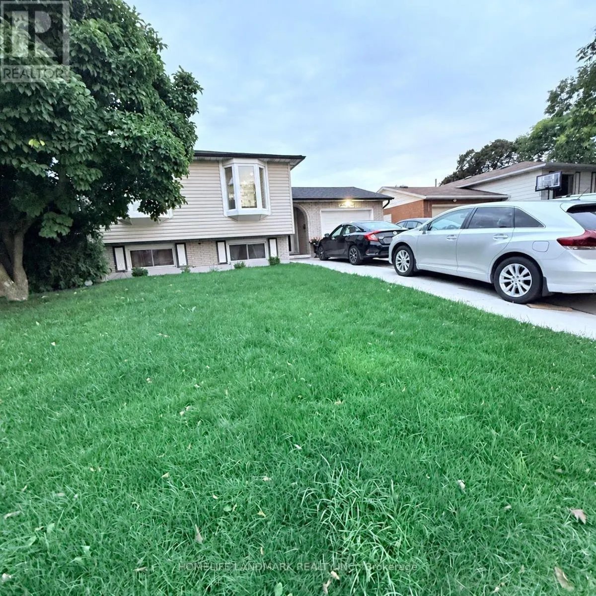 31 COUNTRY CLUB DRIVE