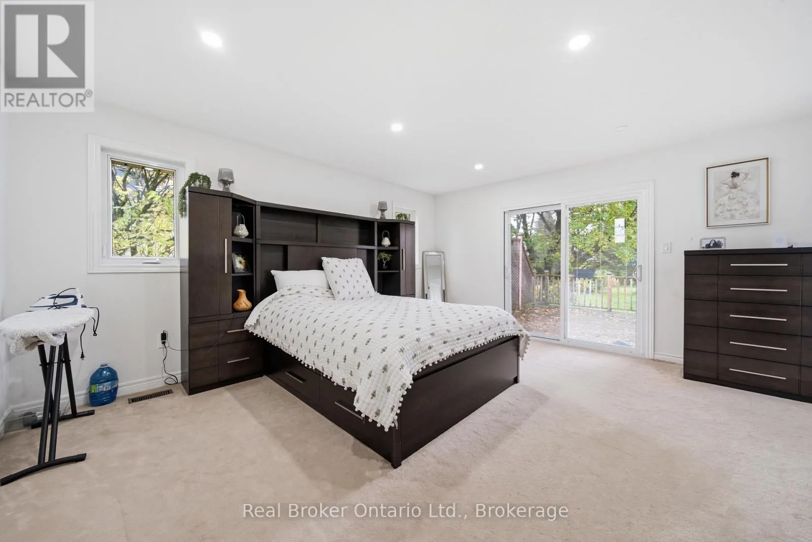 7709 WELLINGTON ROAD 22 ROAD
