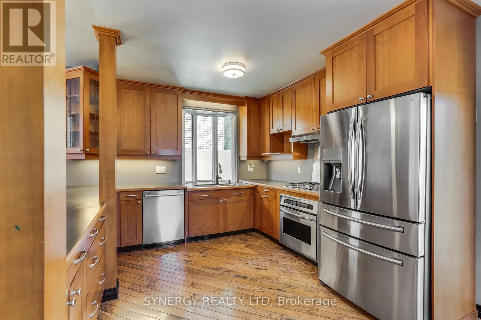 2 ERIE AVENUE