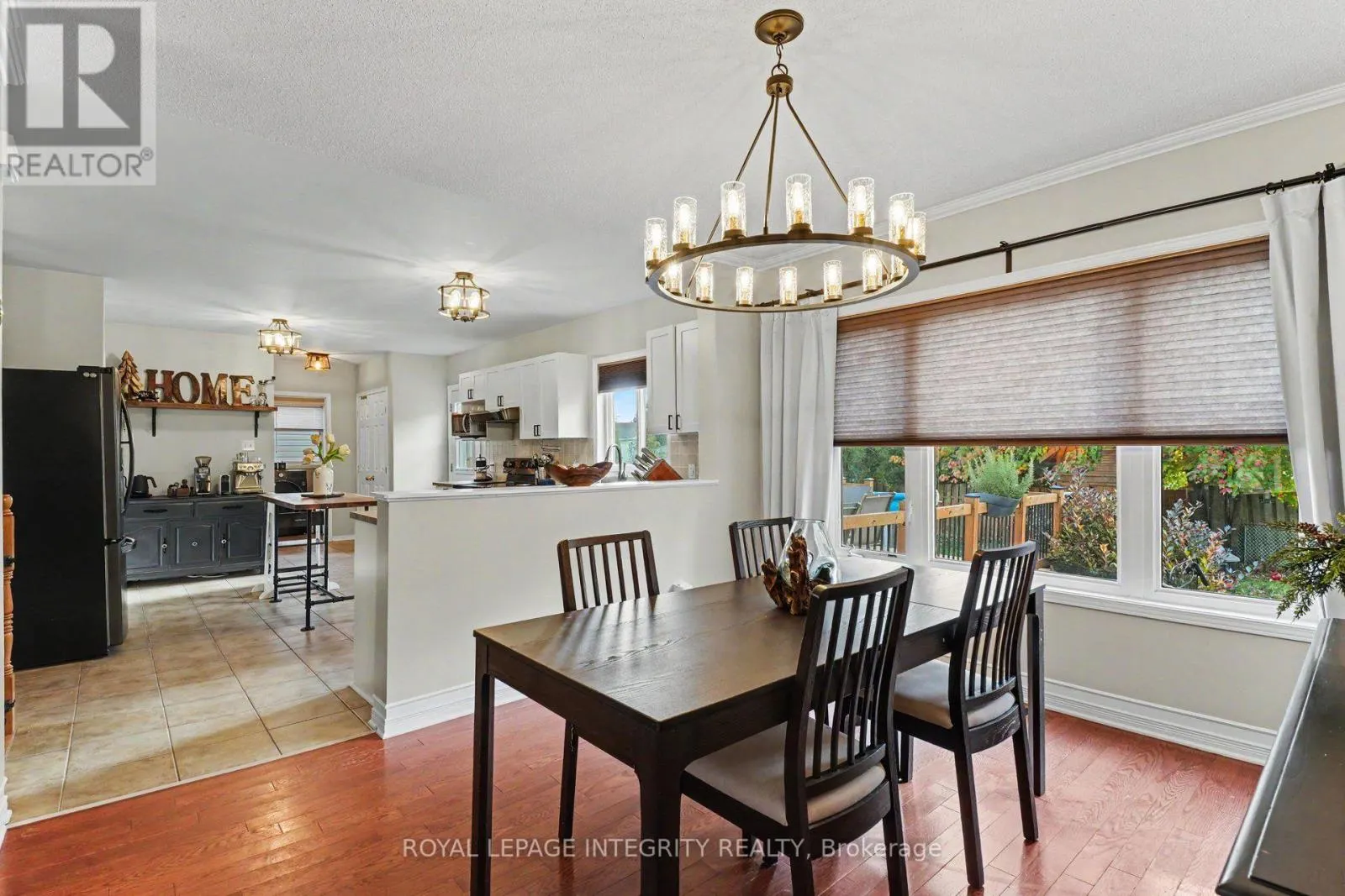 84 LAMADELEINE BOULEVARD