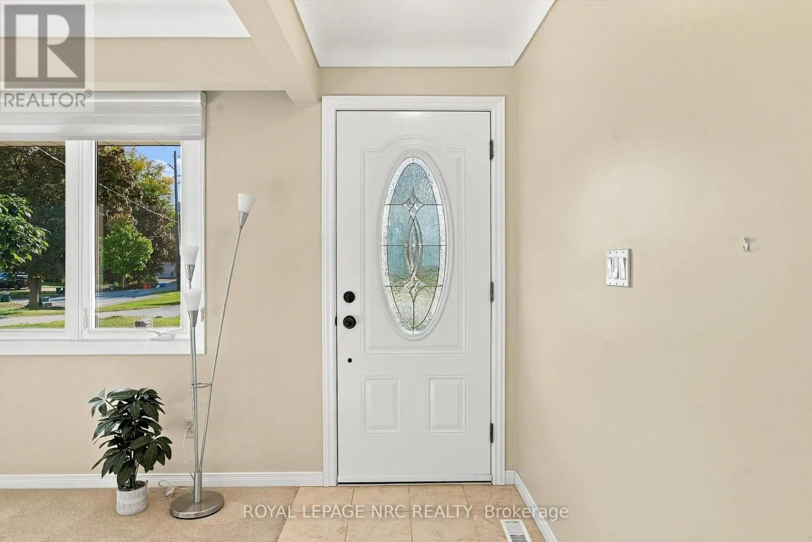 13 HARDWOOD GROVE