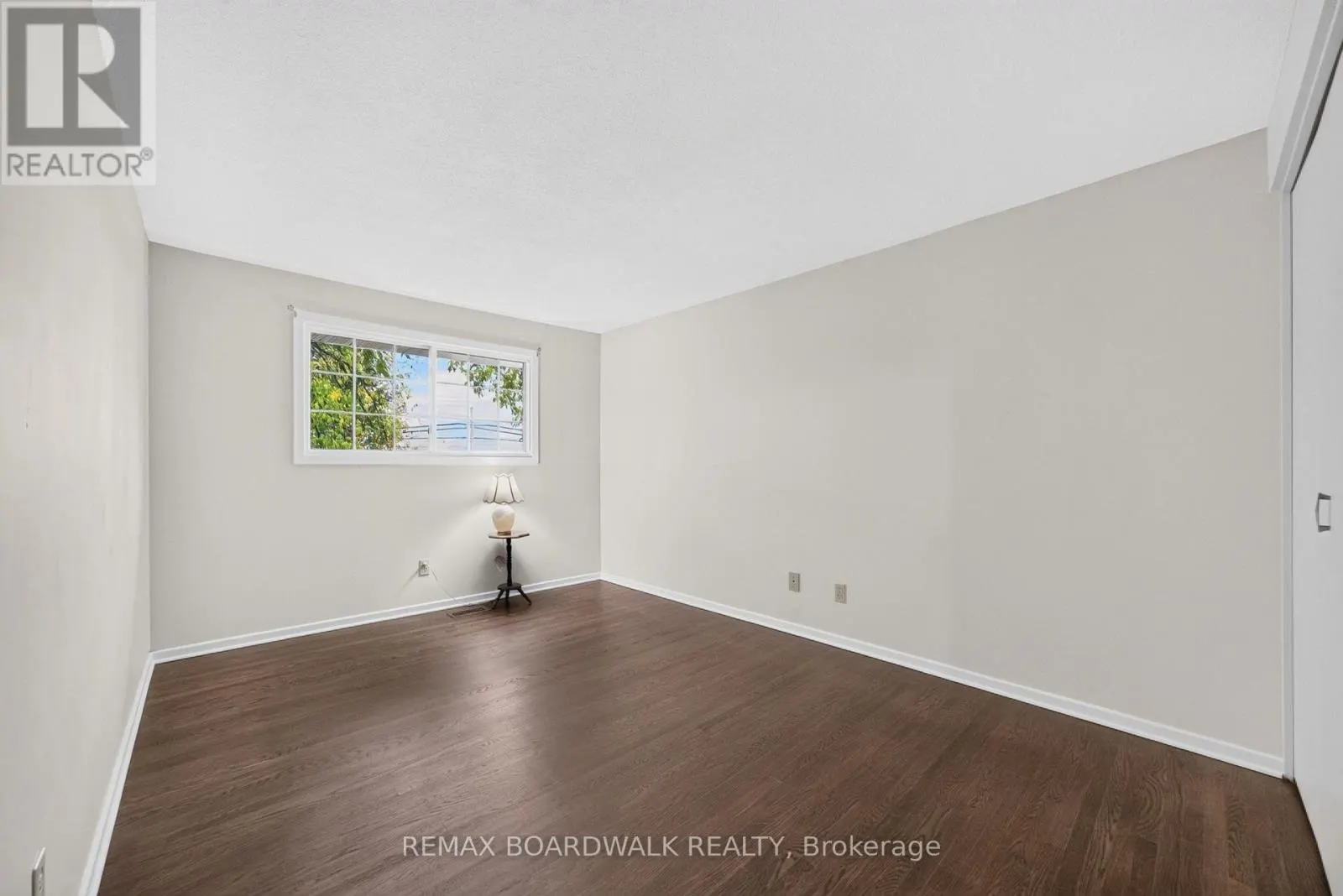 20 TRIPP CRESCENT