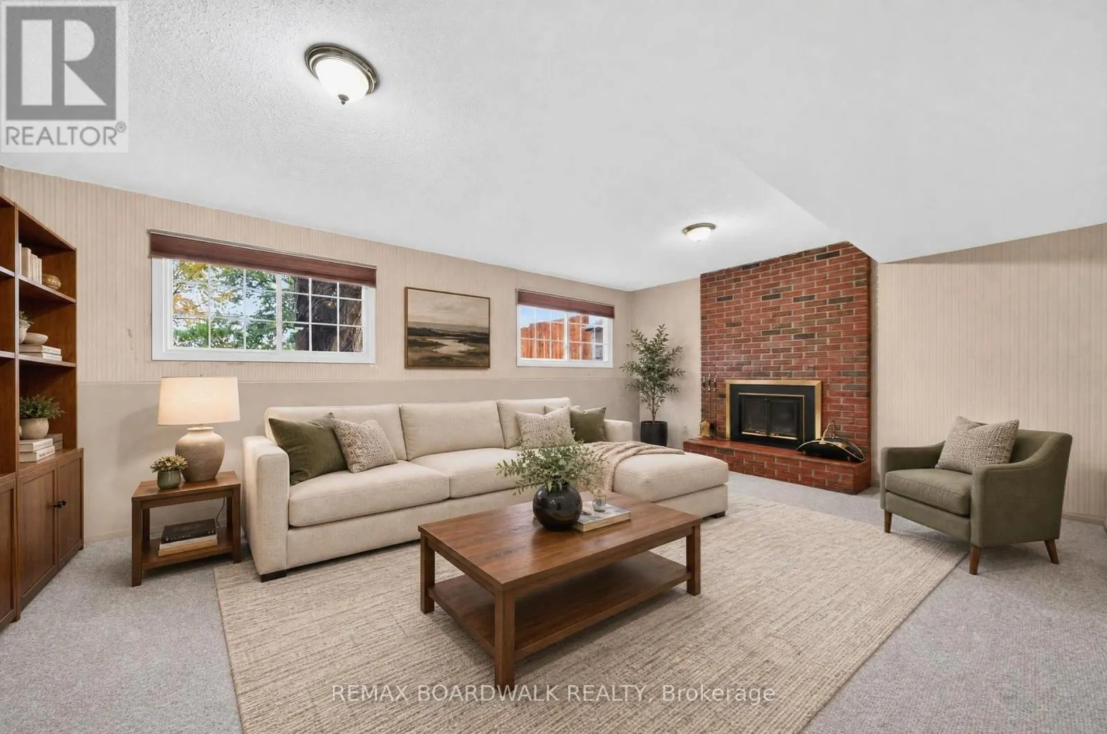 20 TRIPP CRESCENT