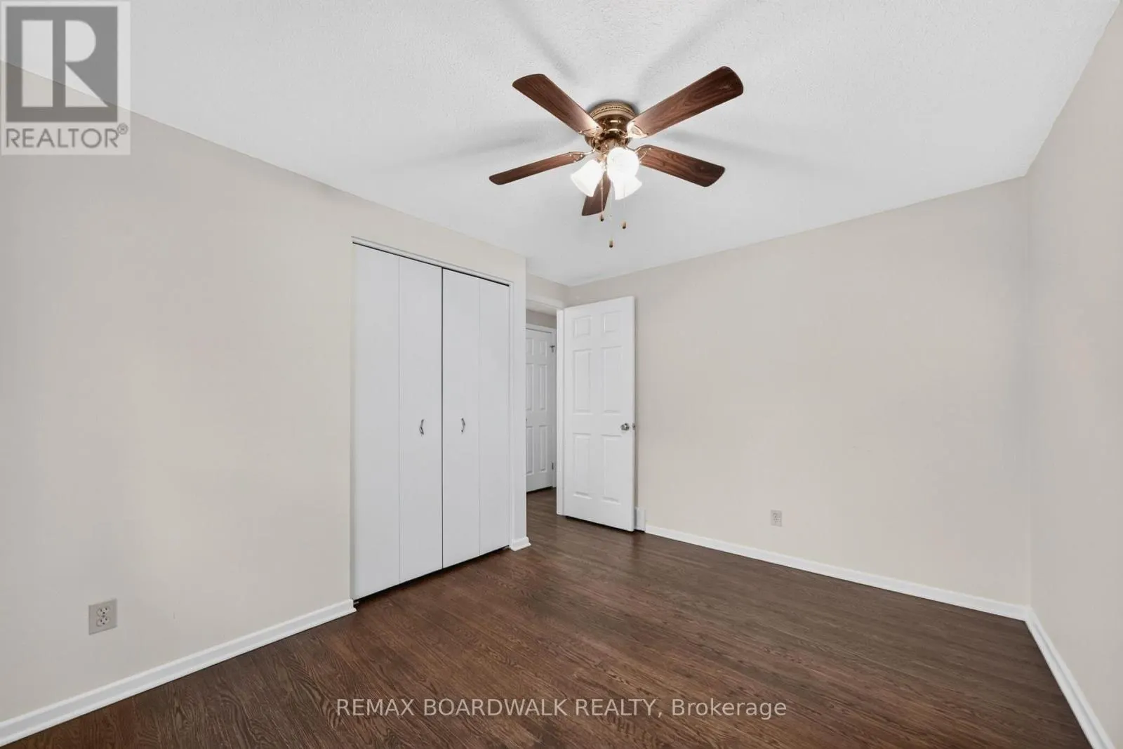 20 TRIPP CRESCENT