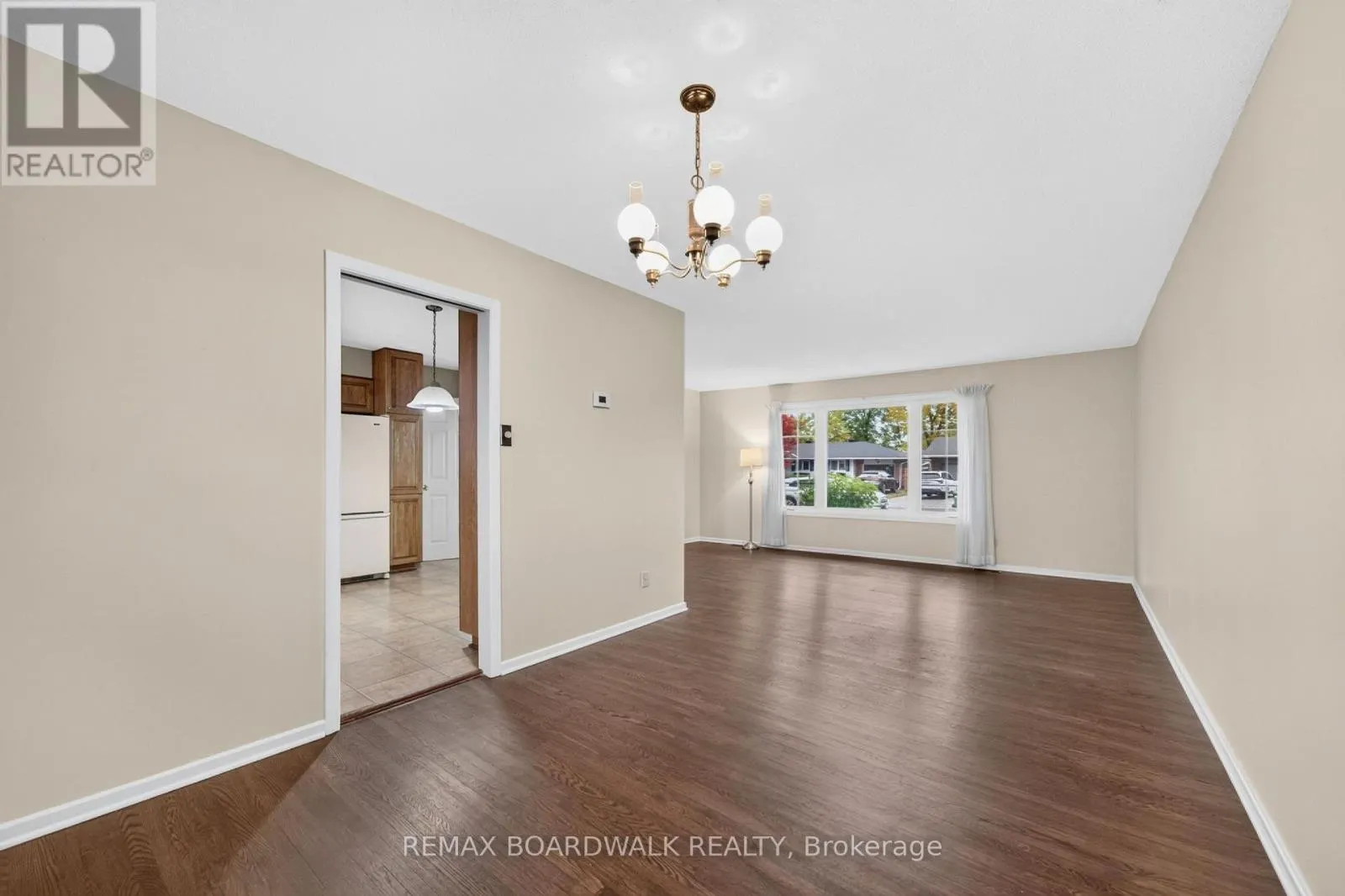 20 TRIPP CRESCENT