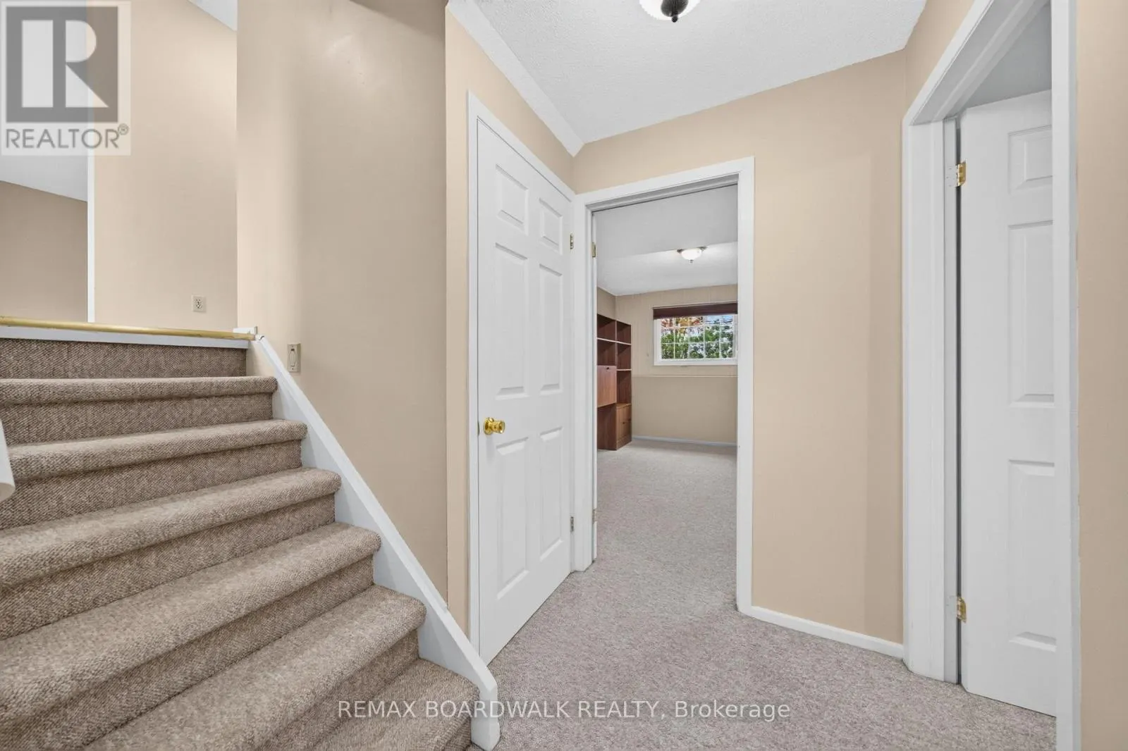 20 TRIPP CRESCENT
