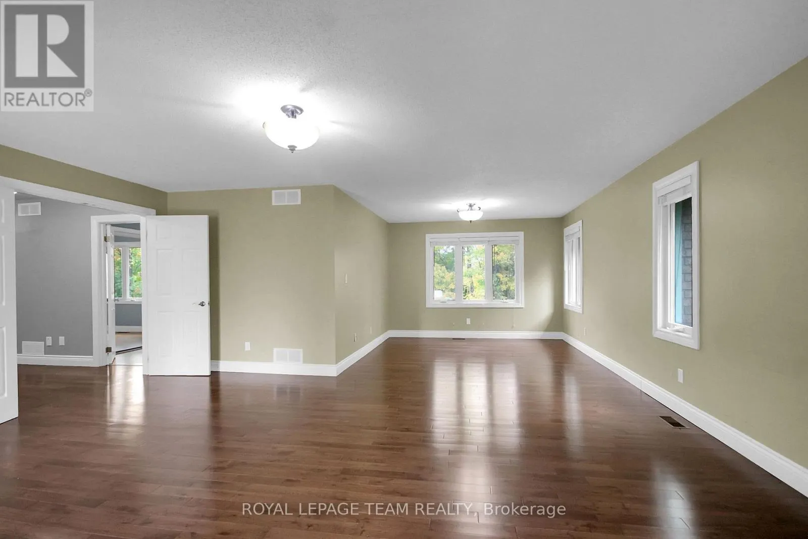 7089 BUSH DRIVE