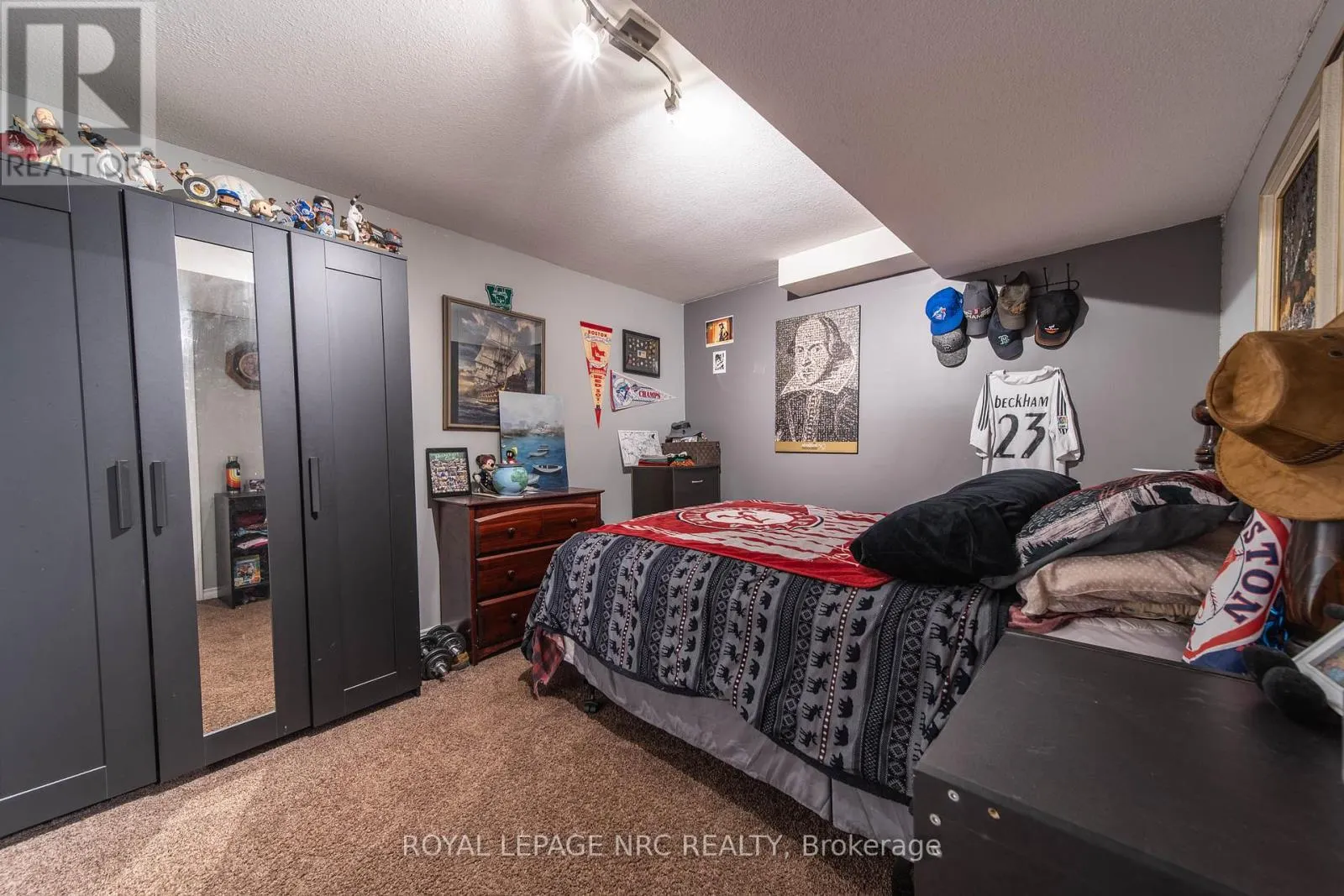 5830 ASPEN COURT