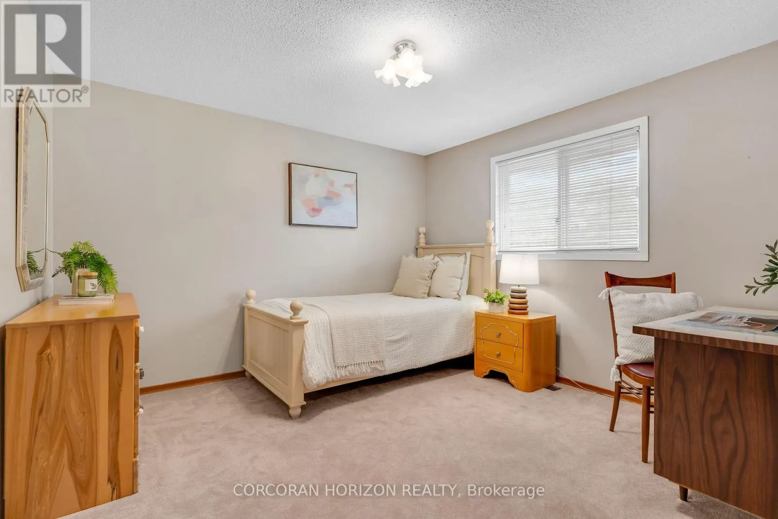 8 BLUE SPRUCE COURT