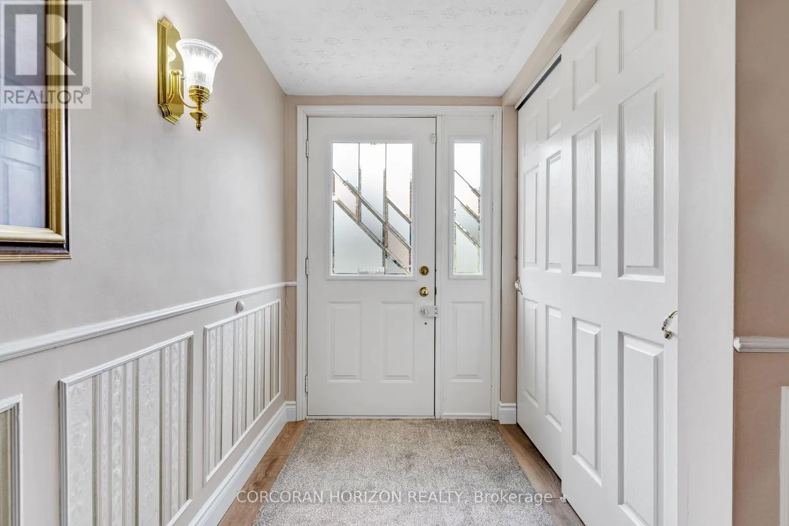 8 BLUE SPRUCE COURT
