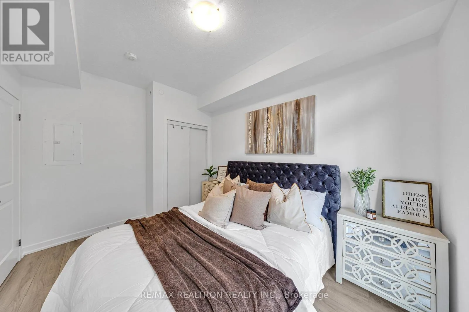 140 - 5055 GREENLANE ROAD