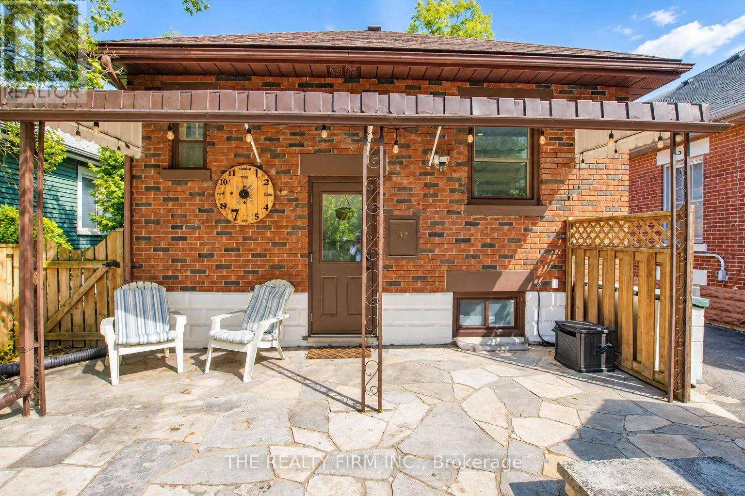 117 THORNTON AVENUE