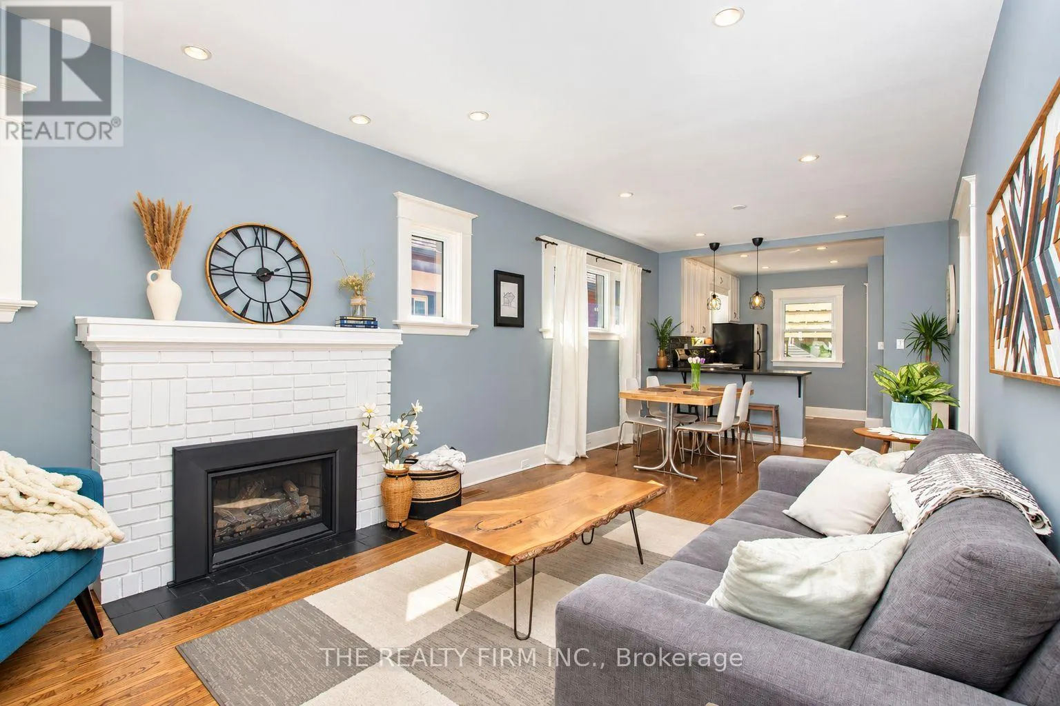 117 THORNTON AVENUE