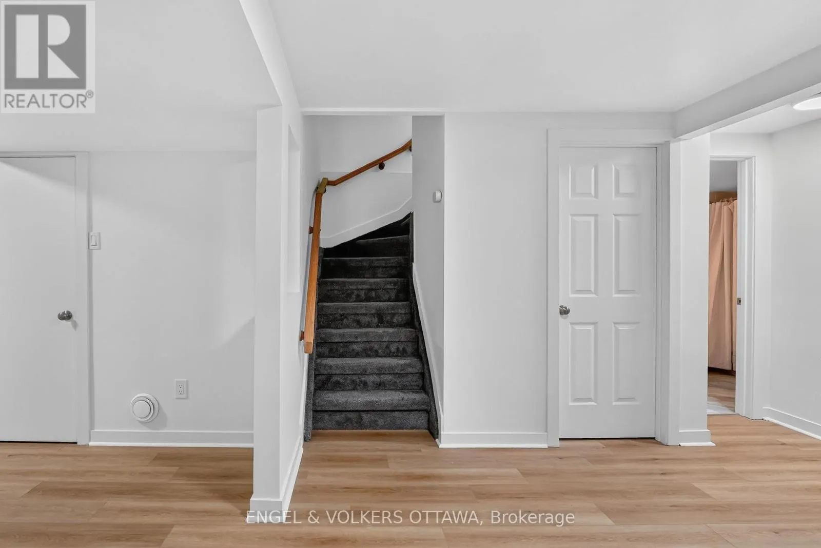 1304 MORRISON DRIVE