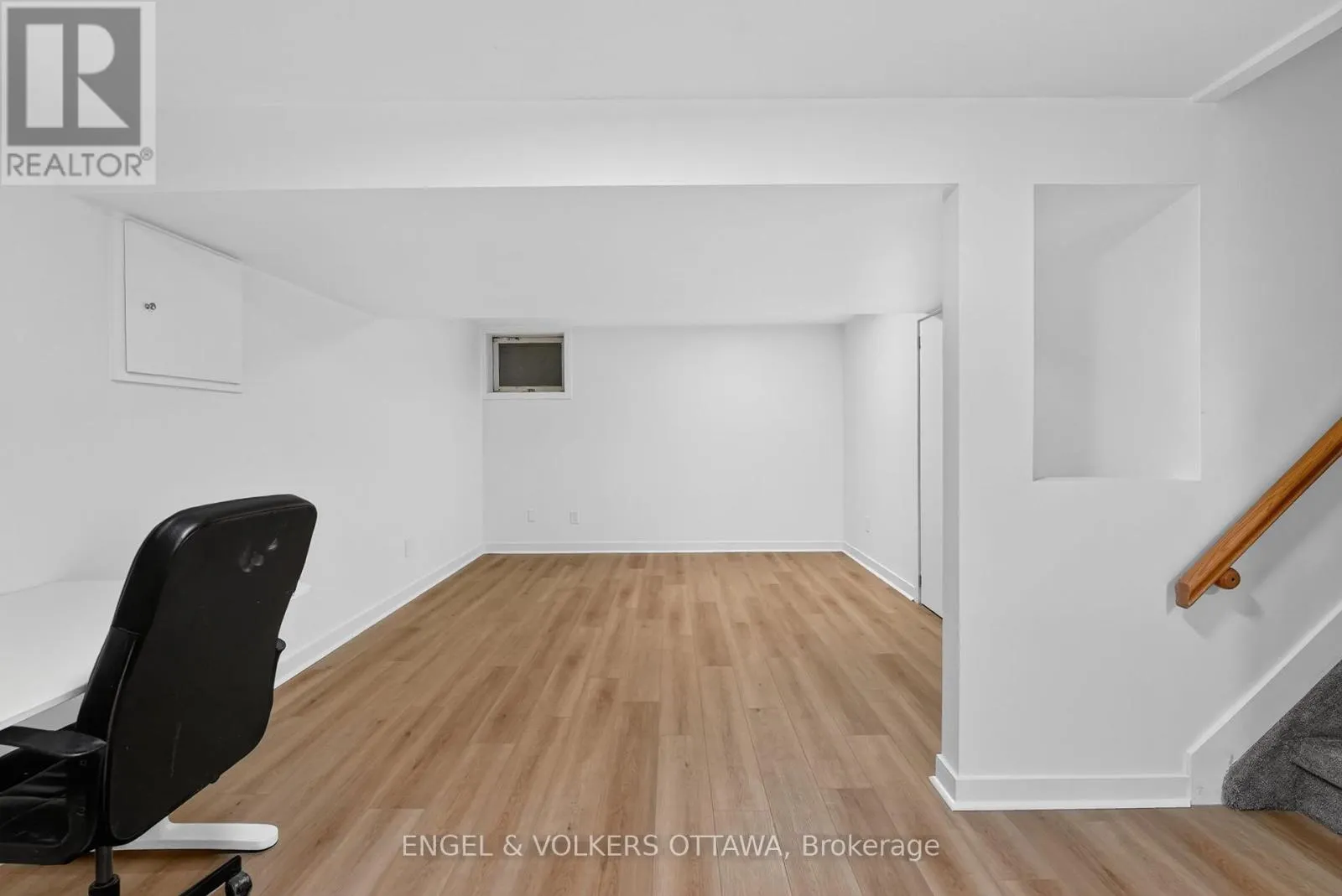 1304 MORRISON DRIVE