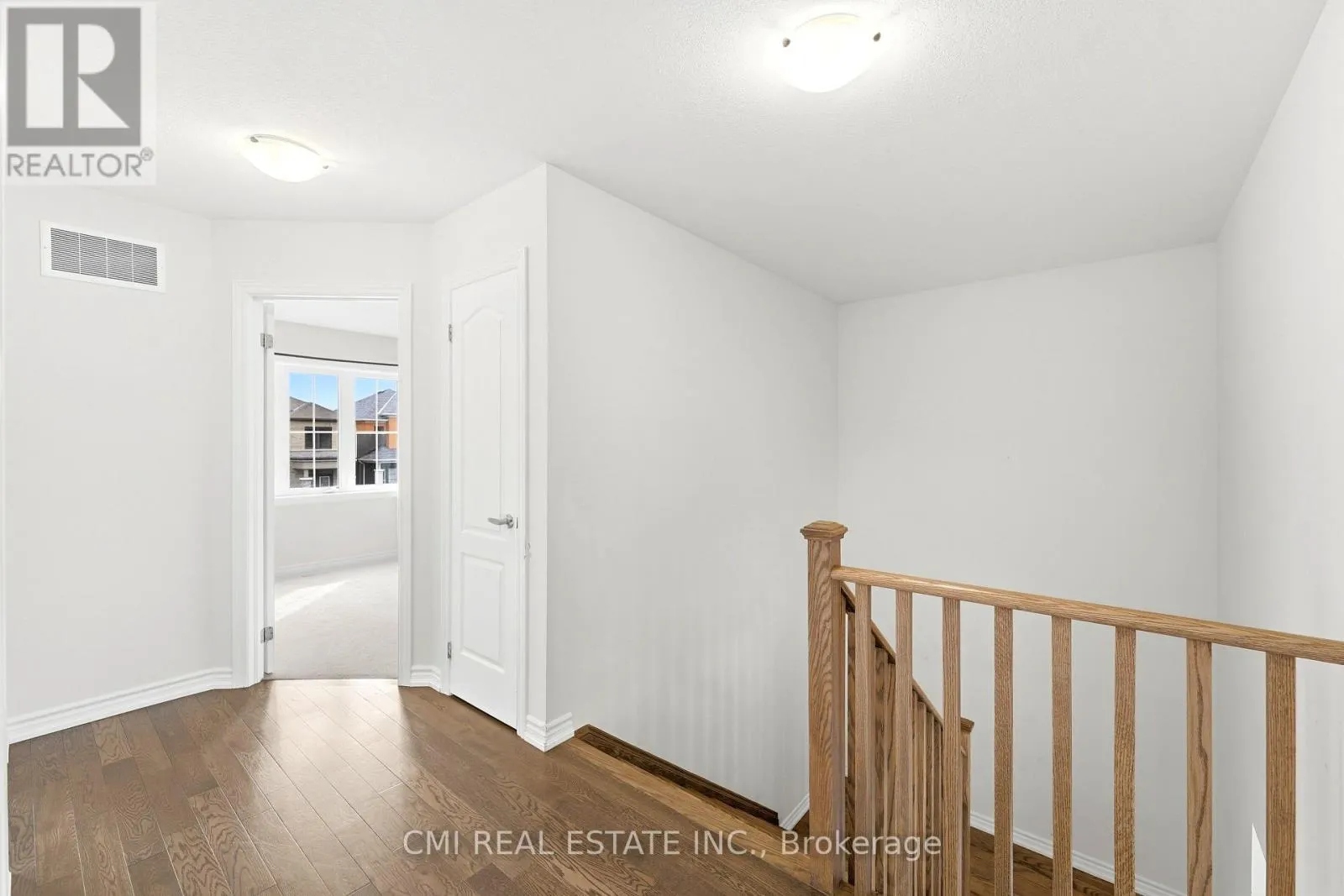 65 LILLIAN WAY