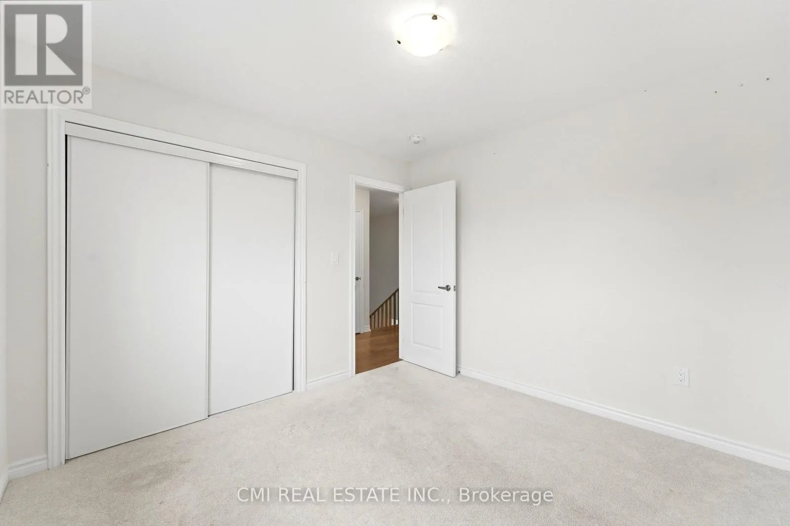 65 LILLIAN WAY
