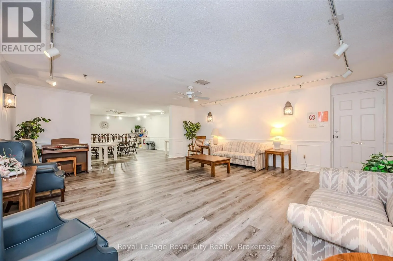 607 - 93 WESTWOOD ROAD #607