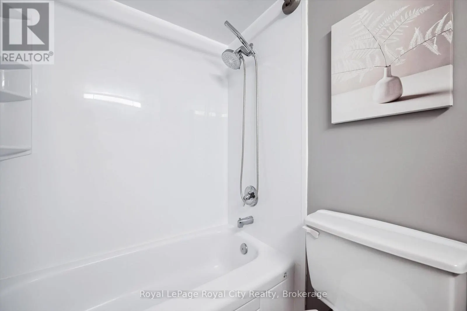 607 - 93 WESTWOOD ROAD #607