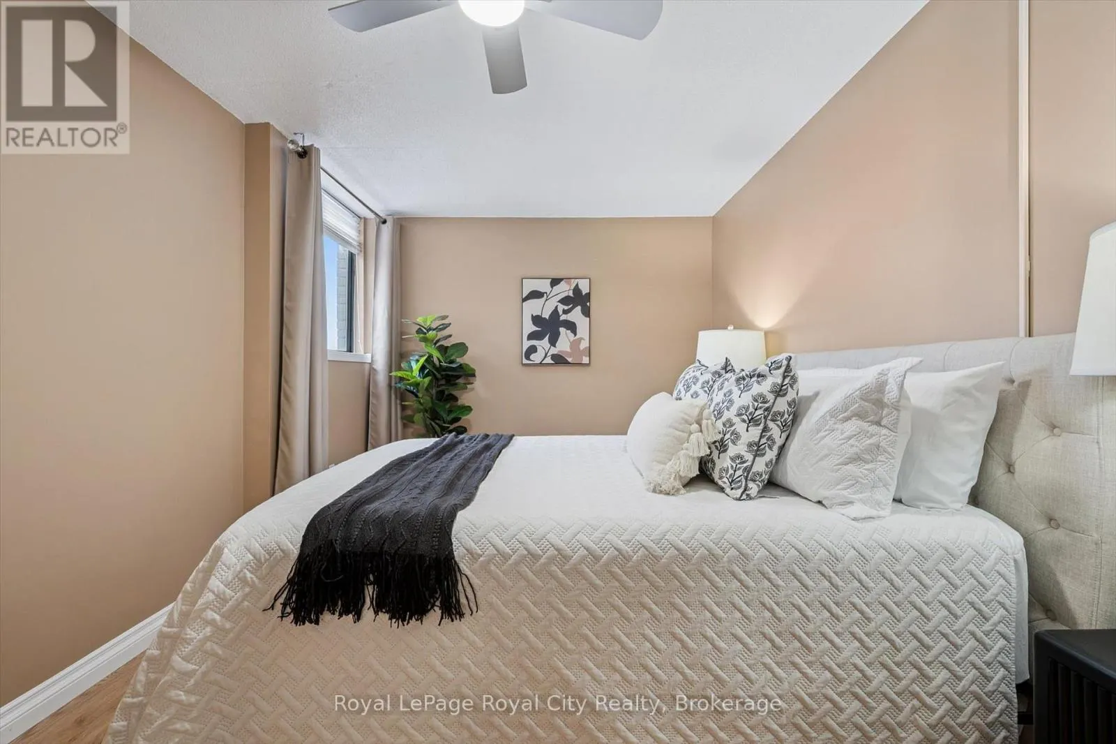 607 - 93 WESTWOOD ROAD #607