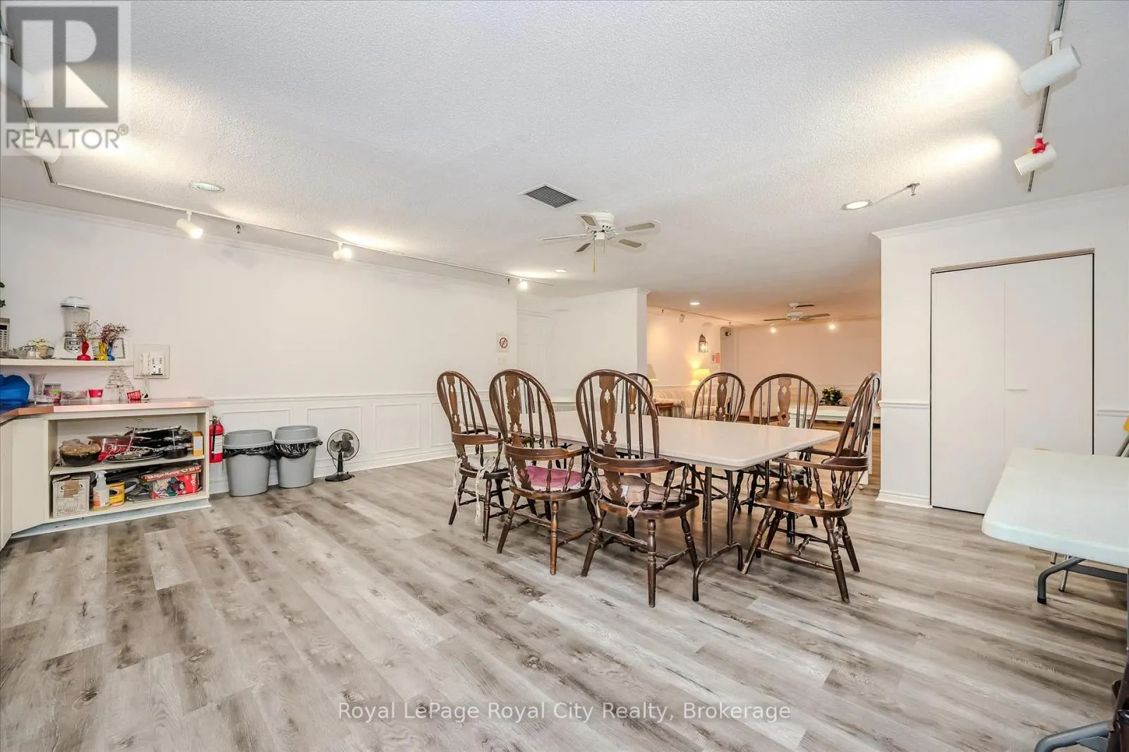 607 - 93 WESTWOOD ROAD #607