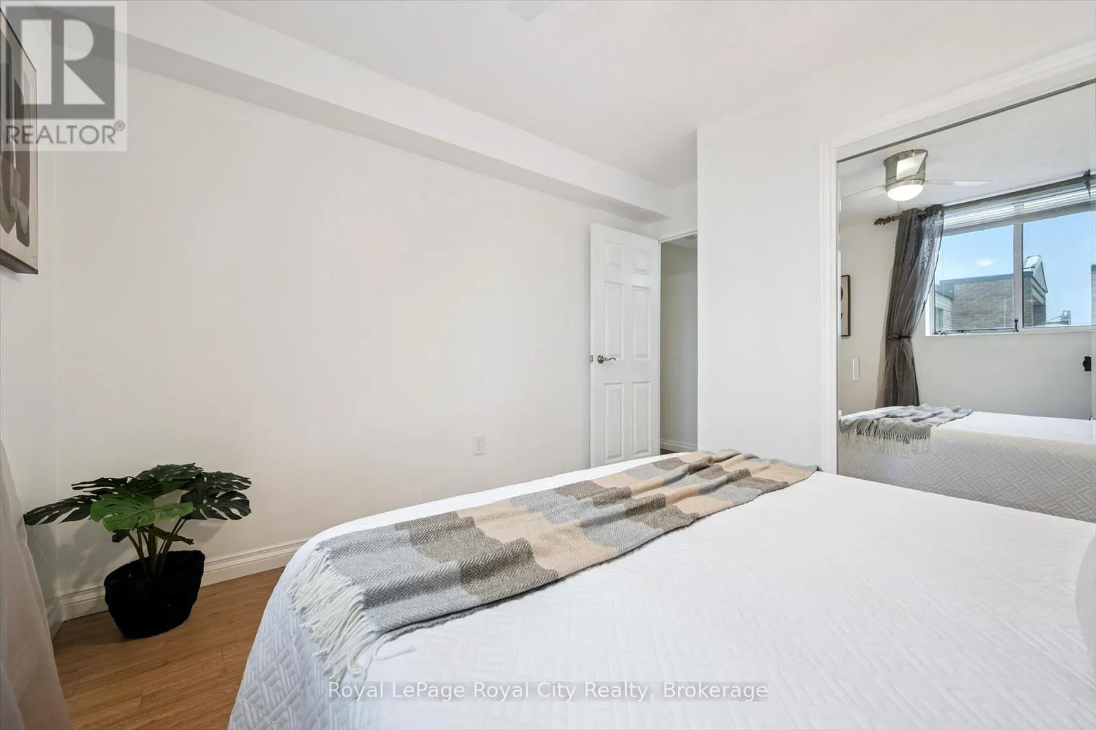 607 - 93 WESTWOOD ROAD #607