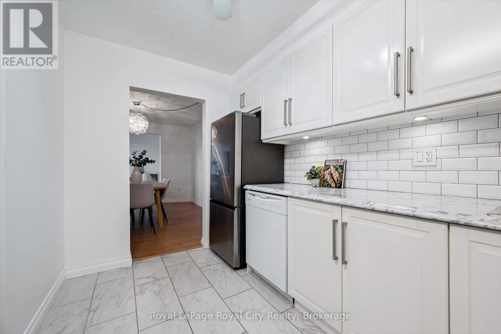 607 - 93 WESTWOOD ROAD #607
