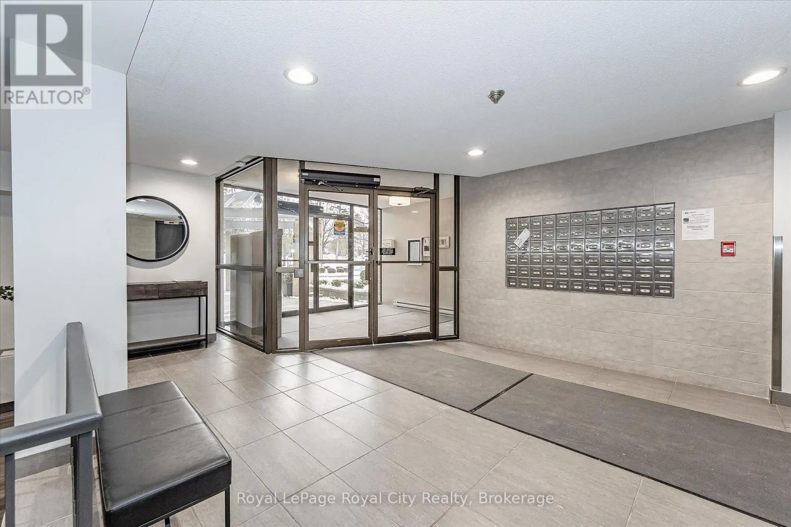 607 - 93 WESTWOOD ROAD #607