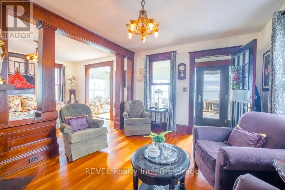 550 LAKESHORE ROAD