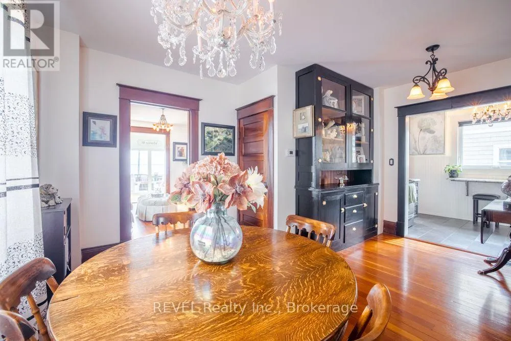 550 LAKESHORE ROAD