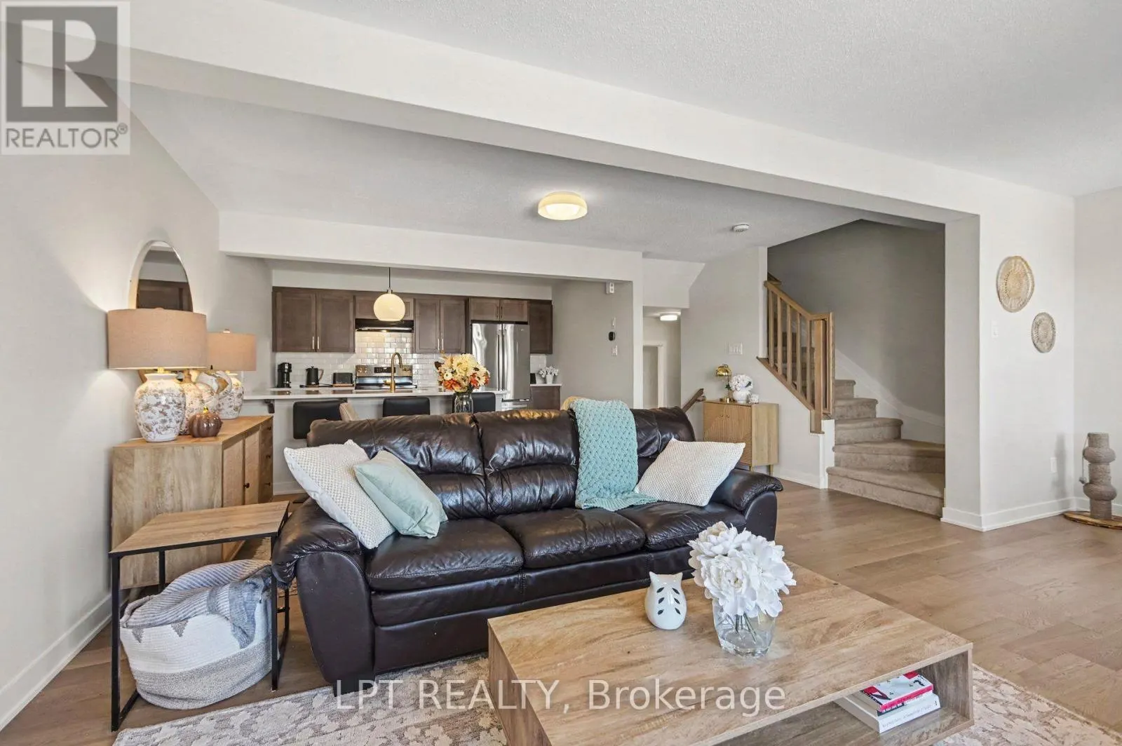 812 KINSTEAD PRIVATE