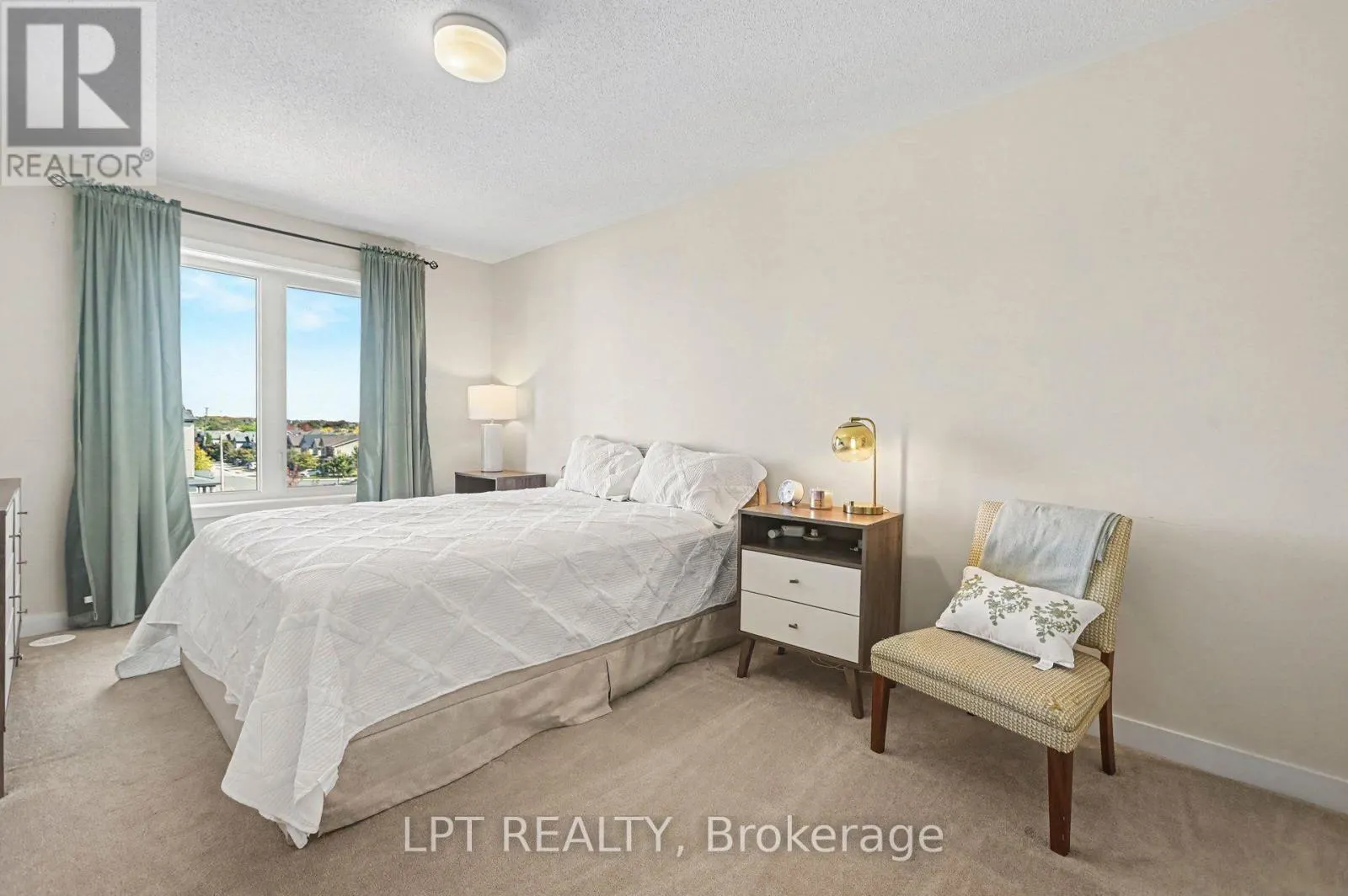 812 KINSTEAD PRIVATE