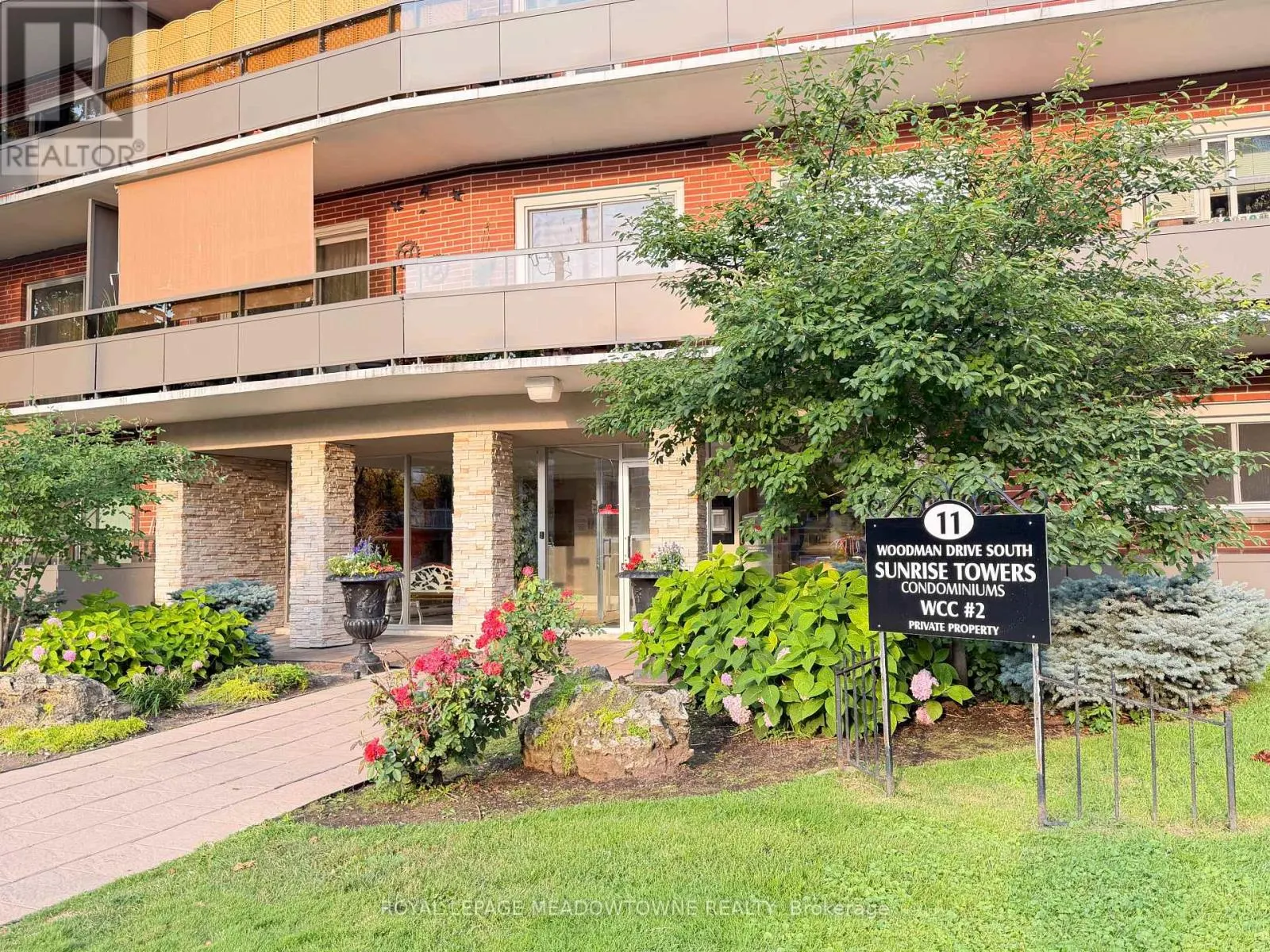 411 - 11 WOODMAN DRIVE
