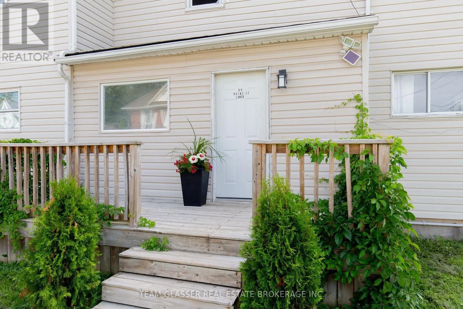 69 KAINS STREET