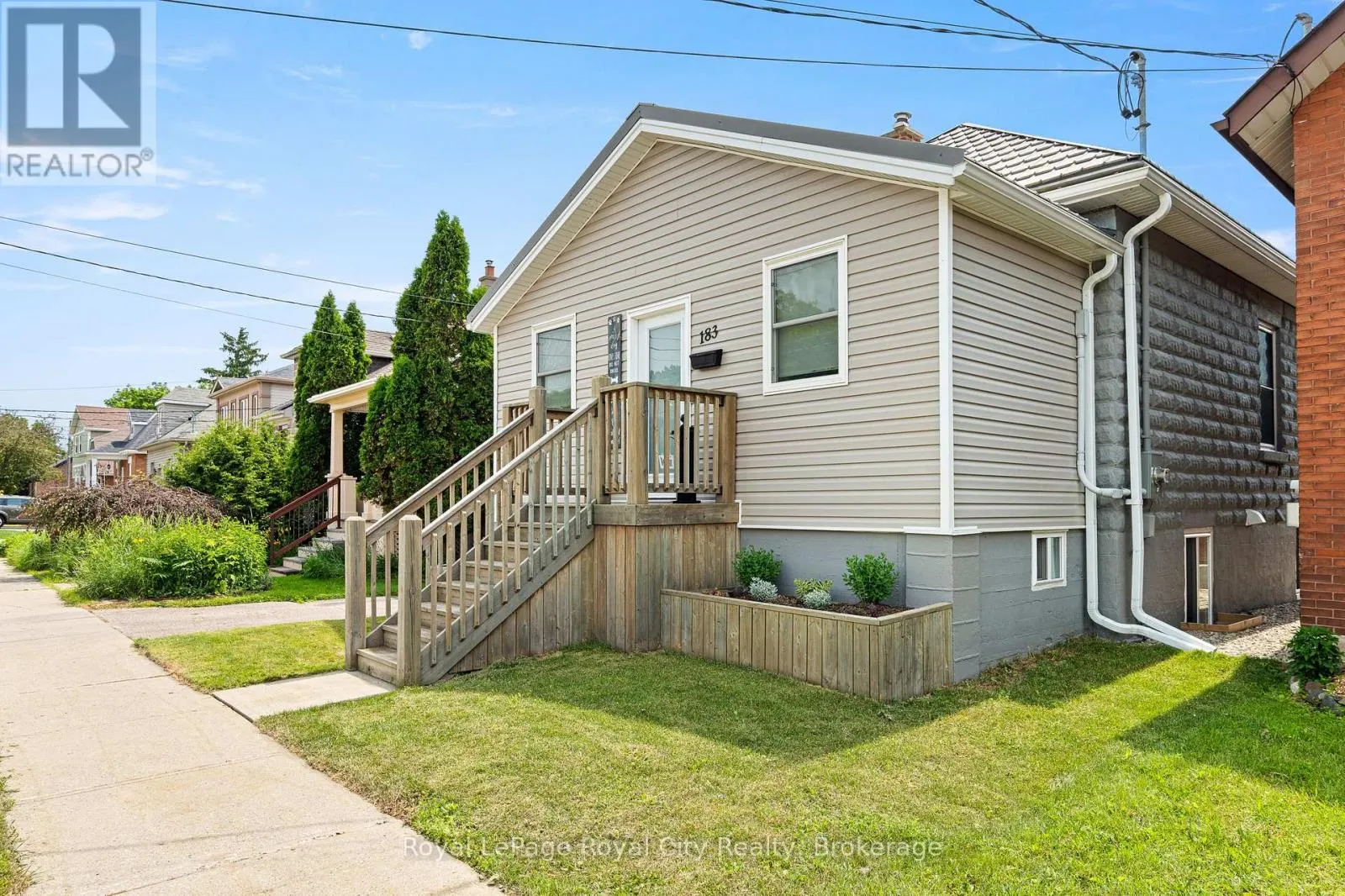 183 ELIZABETH STREET