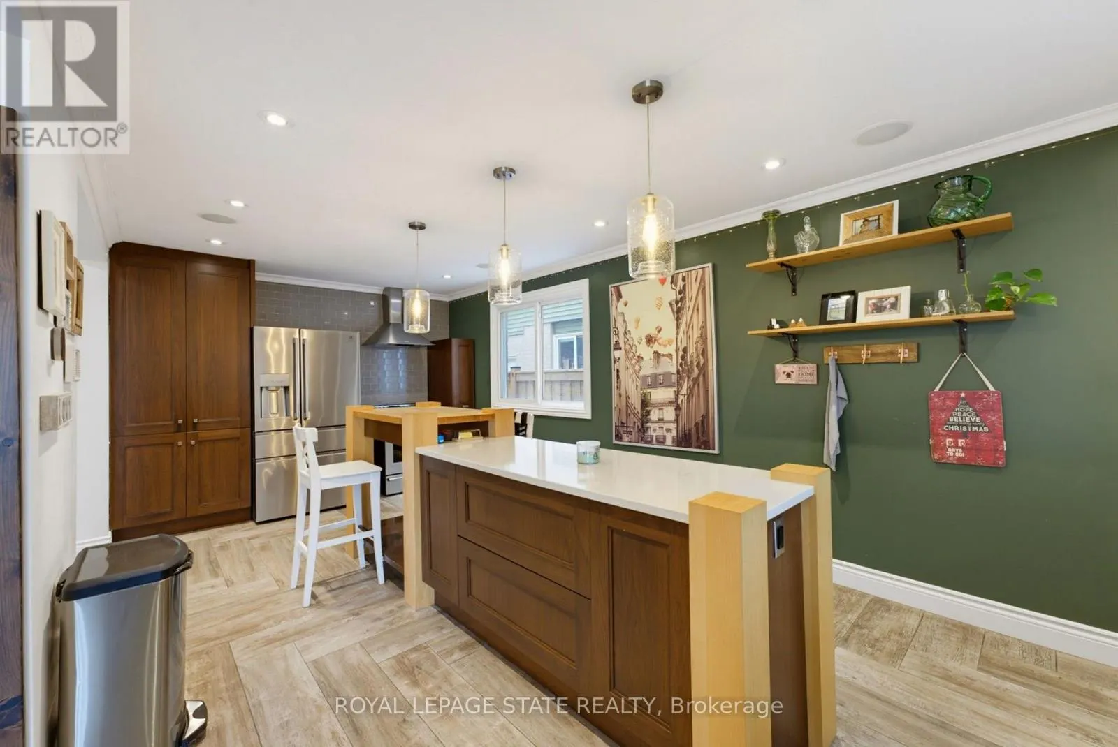 50 FUSILIER DRIVE