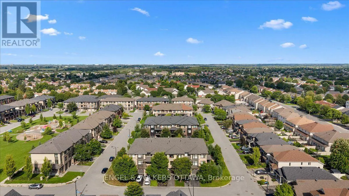 75 BLUEHEART BAY