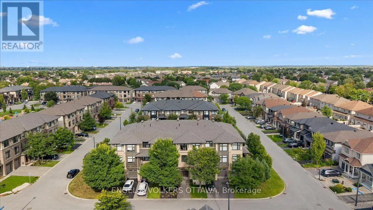 75 BLUEHEART BAY
