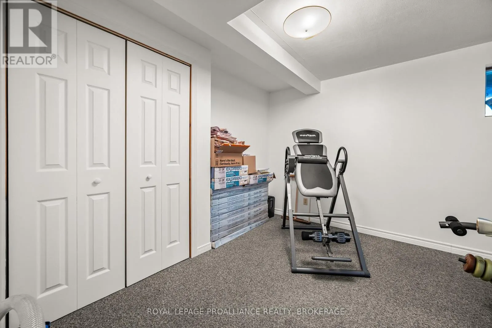 435 COUNTY ROAD 2 E
