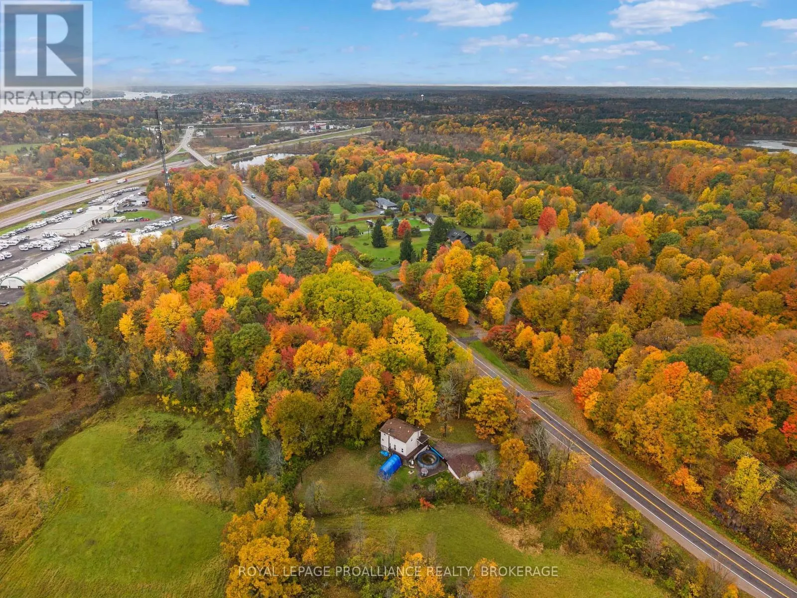 435 COUNTY ROAD 2 E